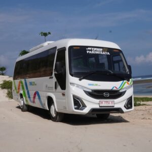 Medium Coaster Travelink Bali
